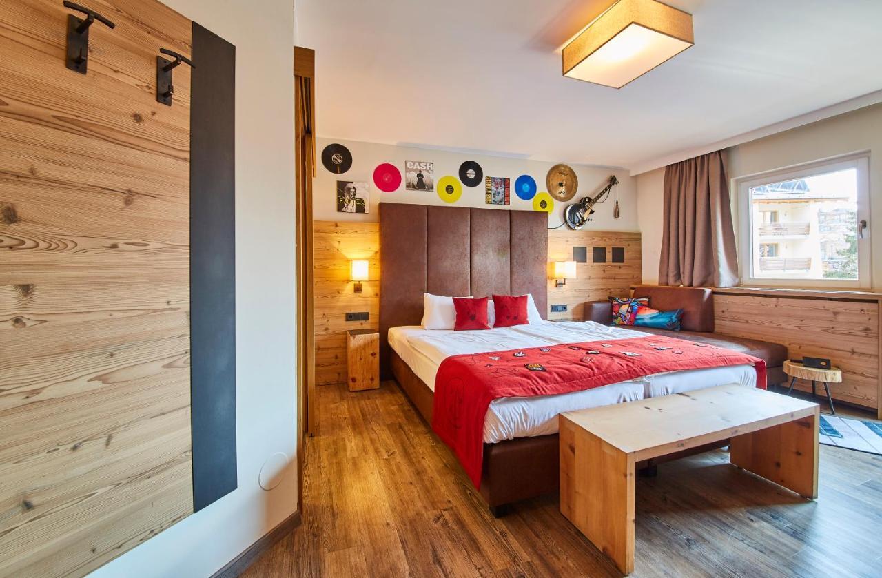 ザールバッハ・ヒンターグレム Fuchs Und Gretl Bed & Breakfast エクステリア 写真