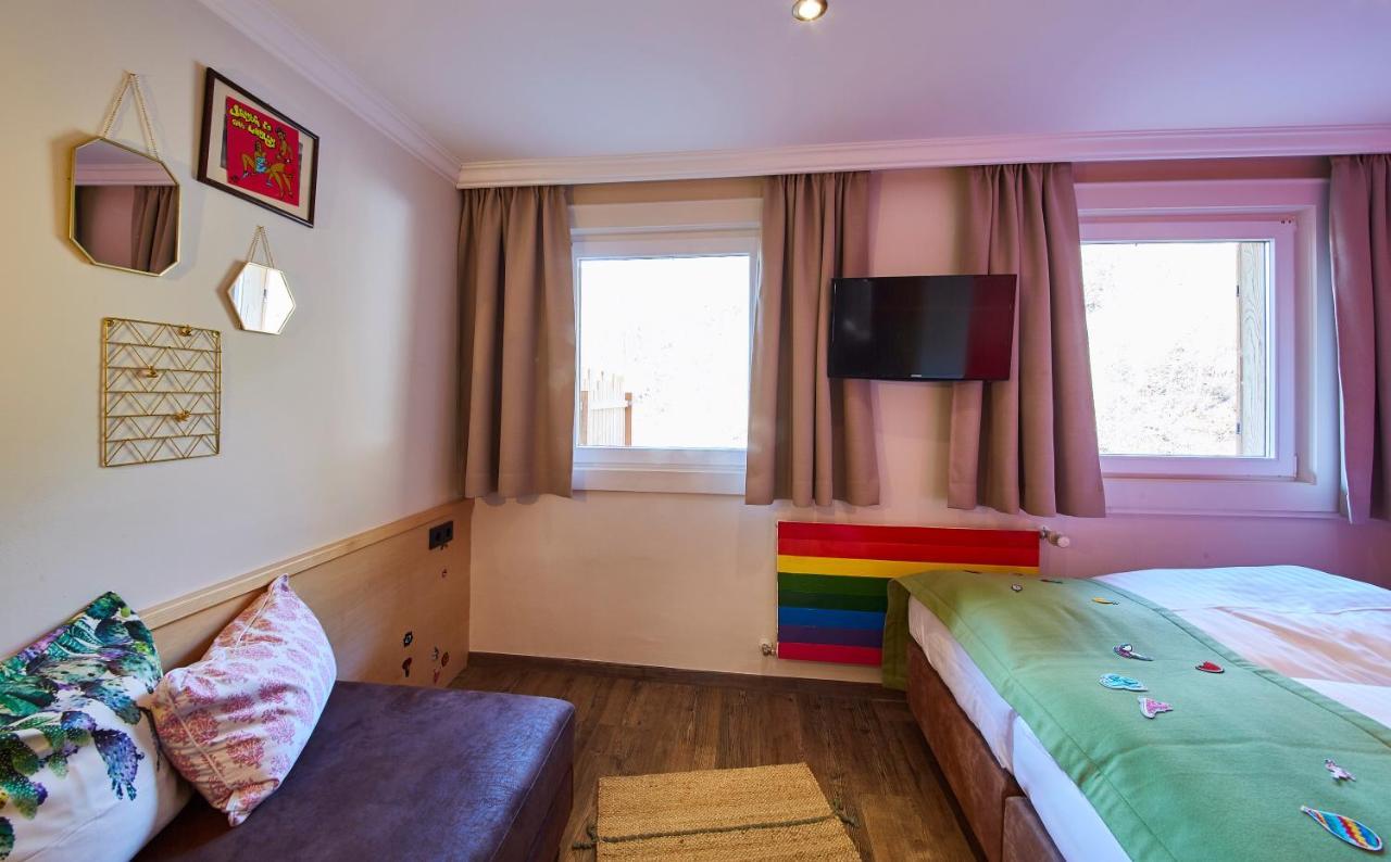 ザールバッハ・ヒンターグレム Fuchs Und Gretl Bed & Breakfast エクステリア 写真